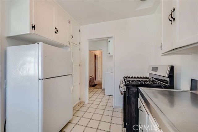 Detail Gallery Image 14 of 33 For 2912 Allred, Lakewood,  CA 90712 - 2 Beds | 1 Baths