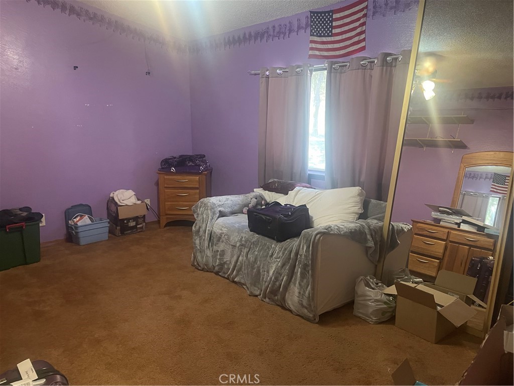 https://media.crmls.org/medias/a1876629-c834-4fcf-a505-7f60f3ce16e0.jpg?preset=X-Large