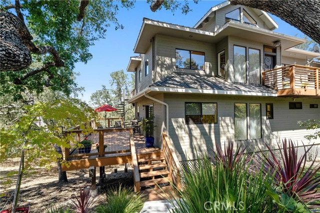 9055 Junipero Avenue, Atascadero CA: https://media.crmls.org/medias/a187aa98-6b24-40c6-9c71-217a584d4128.jpg