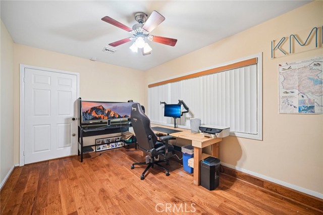 18011 Sunburst Street photo 31
