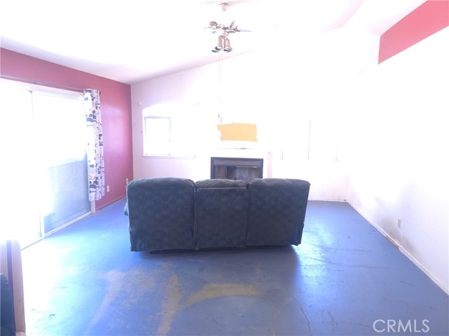 35075 Firecat Road, Hemet CA: https://media.crmls.org/medias/a1896fa2-a6d5-41be-ac90-177bae4953da.jpg