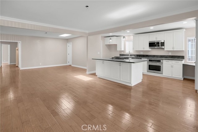 5 Bed Home for Sale in Torrance, California