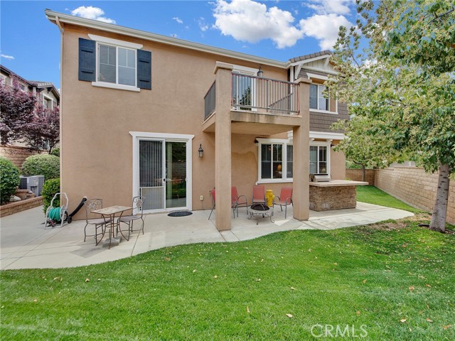 20361 Julia Lane, Saugus CA: https://media.crmls.org/medias/a189c04d-1865-4d5d-9276-c10fcb362d21.jpg