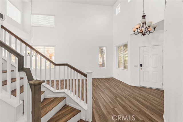 Detail Gallery Image 5 of 38 For 9749 Orange, Rancho Cucamonga,  CA 91737 - 4 Beds | 2/1 Baths