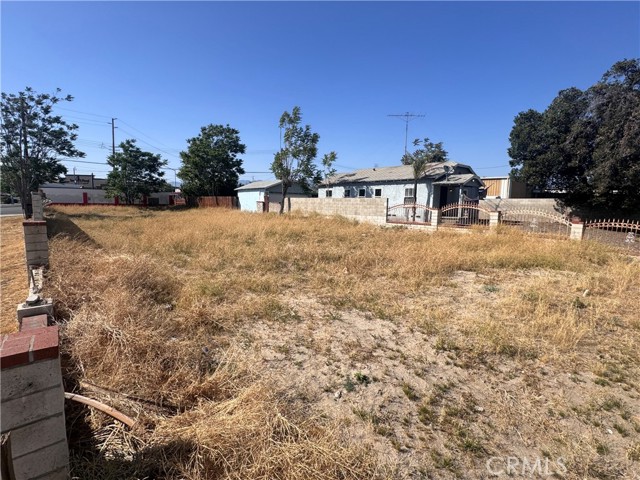 Detail Gallery Image 4 of 13 For 815 Orange Grove Ave, Colton,  CA 92324 - – Beds | – Baths