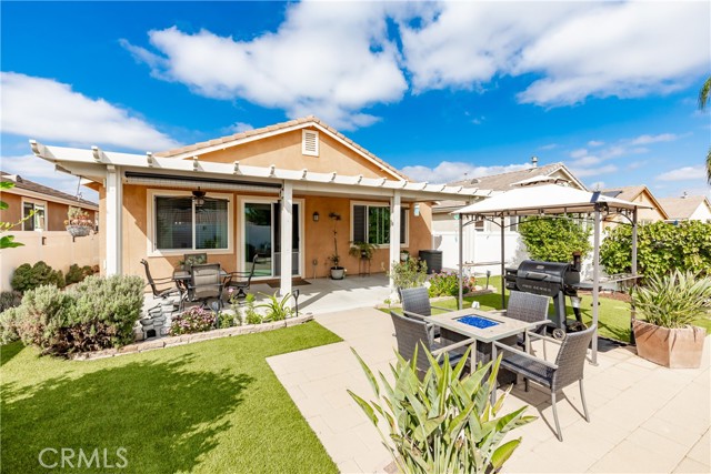30294 Coralium Way, Menifee CA: https://media.crmls.org/medias/a18a75a9-7b89-4ade-a31d-5e841a3aa9d0.jpg