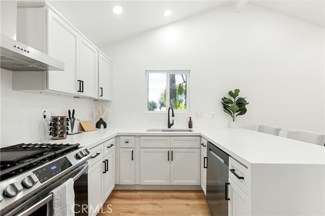 Detail Gallery Image 16 of 51 For 1363 W 11th St, Upland,  CA 91786 - 3 Beds | 2 Baths