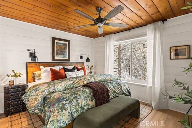 Front Image Thumbnail for CRPW26087082