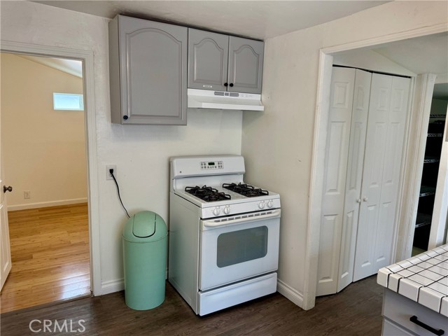 155 S Pennsylvania Avenue, Glendora CA: https://media.crmls.org/medias/a18c942f-d488-4189-9ef4-16667017651f.jpg