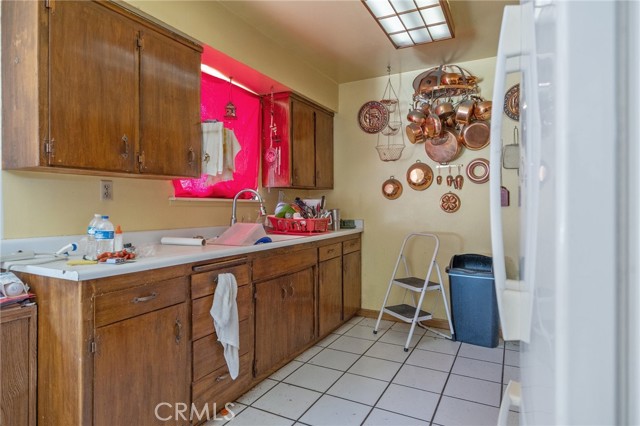 Detail Gallery Image 12 of 33 For 6125 E Mount Whitney Ave, Laton,  CA 93242 - 3 Beds | 2 Baths