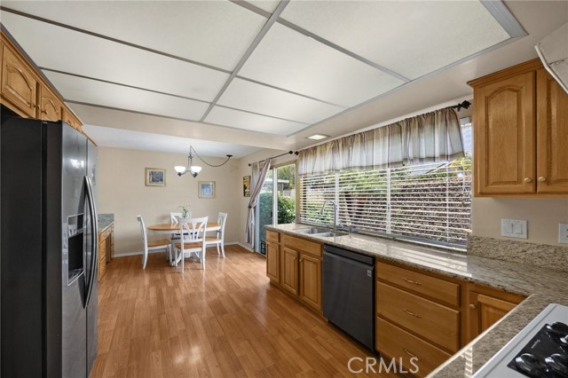 Detail Gallery Image 17 of 36 For 9906 Cedar Ct, Cypress,  CA 90630 - 3 Beds | 2/1 Baths