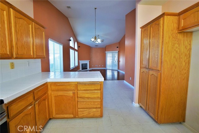 Detail Gallery Image 17 of 60 For 1484 Tulip St, Lemoore,  CA 93245 - 4 Beds | 2 Baths