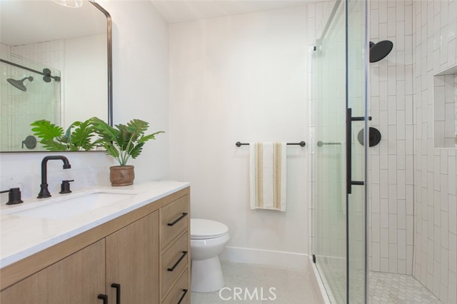 417 W Leeside, Glendora CA: https://media.crmls.org/medias/a18d7d06-5501-4692-91fd-2c4785816cdd.jpg