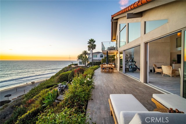 1906 Calle De Los Alamos, San Clemente CA: https://media.crmls.org/medias/a18dc8b9-28e2-4332-9c88-77473c4aadcc.jpg