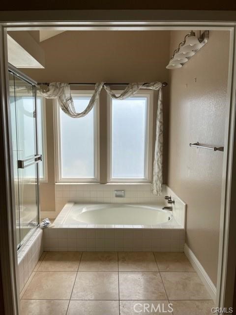 Detail Gallery Image 15 of 25 For 43 Brena, Irvine,  CA 92620 - 4 Beds | 2/1 Baths