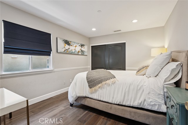 Detail Gallery Image 24 of 37 For 5179 Knollwood Way, Woodland Hills,  CA 91364 - 4 Beds | 3 Baths