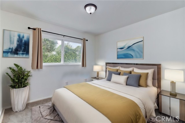 9001 Oceanwood Drive, Huntington Beach CA: https://media.crmls.org/medias/a18f32c0-bb1f-4a1c-83c9-c1e5bea21772.jpg