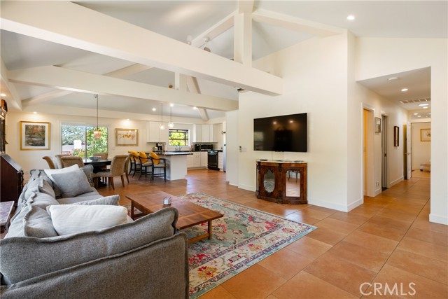 Detail Gallery Image 15 of 65 For 204 18th St, Paso Robles,  CA 93446 - 5 Beds | 4 Baths