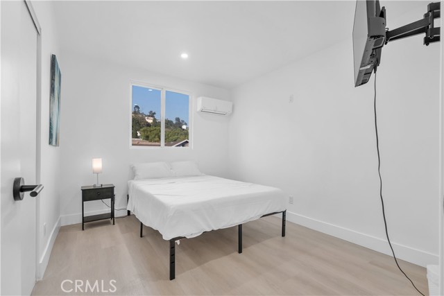 Detail Gallery Image 28 of 36 For 3115 Arvia St 1b,  Los Angeles,  CA 90065 - 5 Beds | 2 Baths