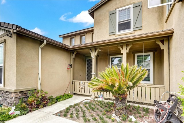 13576 Oxford Ct, Chino CA: https://media.crmls.org/medias/a19226af-5d98-4a92-841c-1cbb24f66f07.jpg