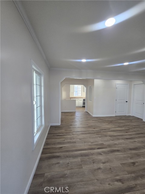 Detail Gallery Image 13 of 32 For 7918 Sierra Ave, Fontana,  CA 92336 - 3 Beds | 2/1 Baths