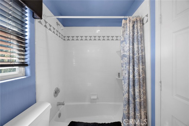 Detail Gallery Image 42 of 73 For 9902 Lapworth, Huntington Beach,  CA 92646 - 4 Beds | 5 Baths