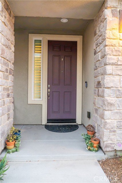 28428 Wild Rose Lane, Highland CA: https://media.crmls.org/medias/a19287aa-ea6d-45ac-934e-795288625fd3.jpg