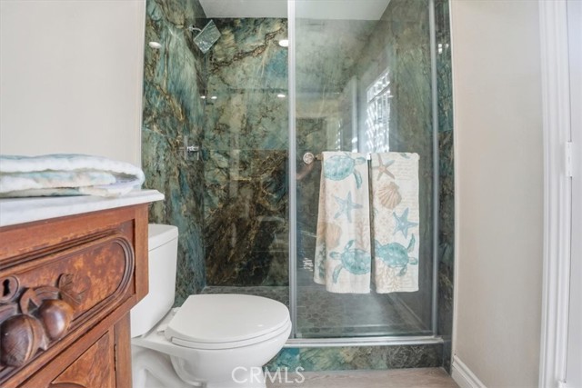 Detail Gallery Image 25 of 57 For 100 Electric Avenue, Seal Beach,  CA 90740 - 4 Beds | 3 Baths