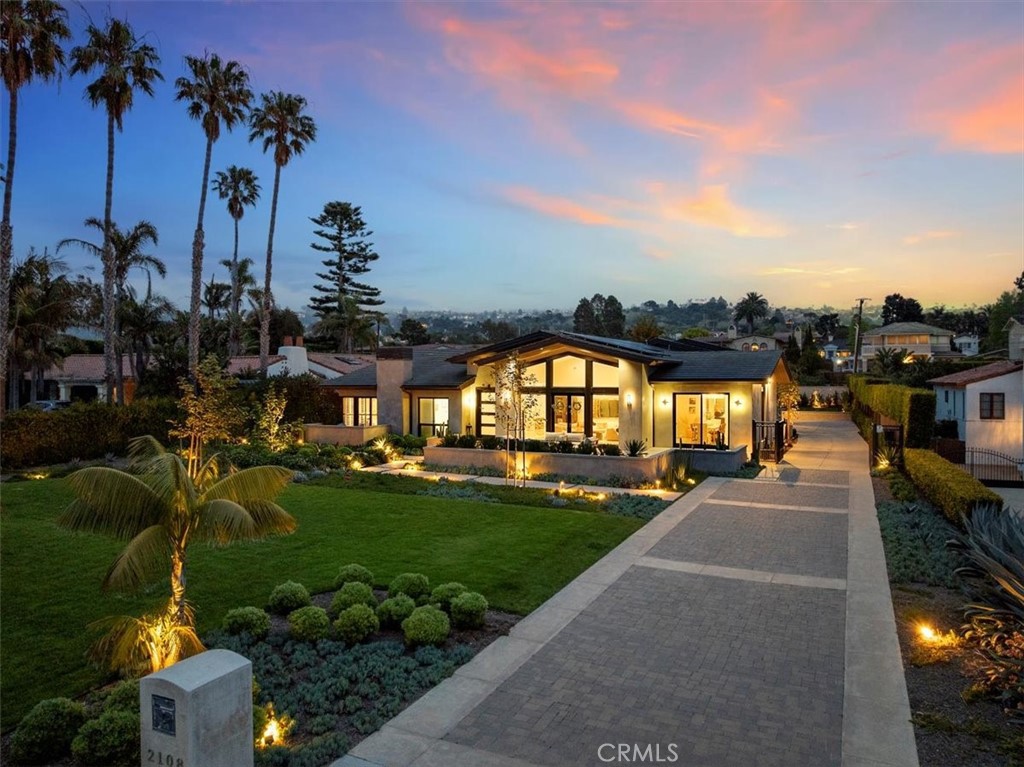 2108 Paseo Del Mar