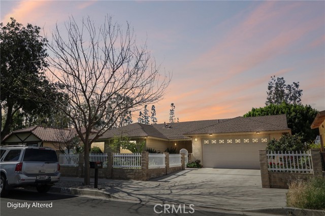 Detail Gallery Image 25 of 25 For 7815 Vassar, Canoga Park,  CA 91304 - 4 Beds | 2 Baths