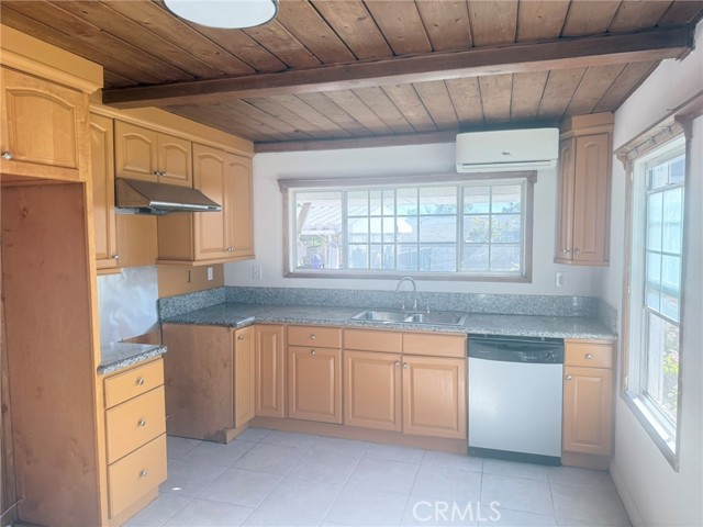 Detail Gallery Image 6 of 7 For 9024 Emperor Ave, San Gabriel,  CA 91775 - 2 Beds | 2 Baths