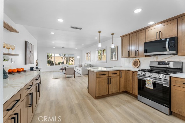 Front Image Thumbnail for CROC26025790