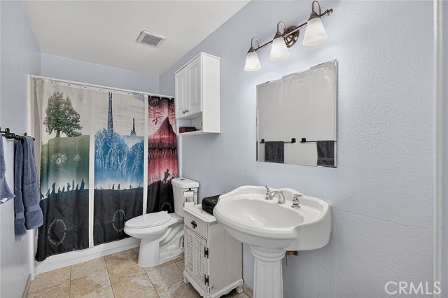 853 West 13th, 1 photo 24