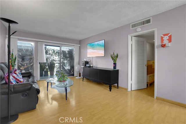 Detail Gallery Image 2 of 15 For 9070 Huntington Dr #12,  San Gabriel,  CA 91775 - 2 Beds | 2 Baths