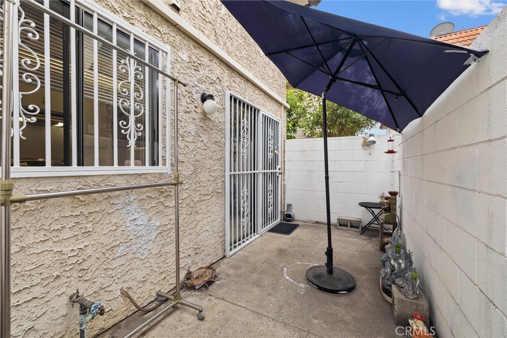 MLS #OC25228482 image #24