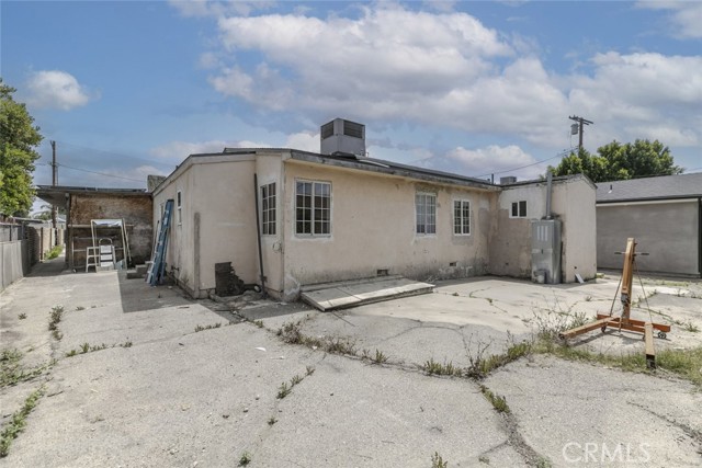 Detail Gallery Image 42 of 44 For 7737 Ethel Ave, North Hollywood,  CA 91605 - 6 Beds | 5 Baths