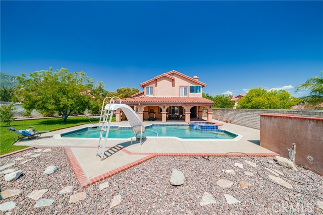 6290 Morning Place, Rancho Cucamonga CA: https://media.crmls.org/medias/a1981467-2b20-4040-a9ba-902f10299b35.jpg