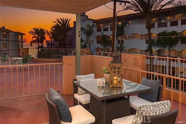 Detail Gallery Image 2 of 21 For 409 Arenoso Lane #1,  San Clemente,  CA 92672 - 2 Beds | 2 Baths