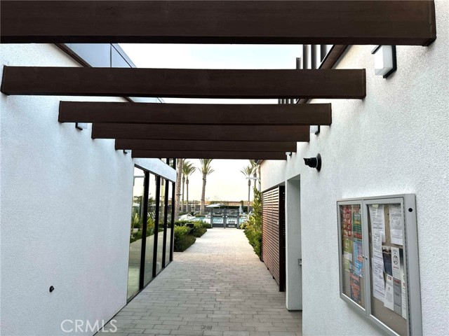 16450 Veterans Way, Tustin CA: https://media.crmls.org/medias/a1991ac9-0f75-4b59-af98-22b03e084941.jpg