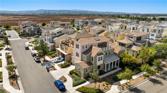 Detail Gallery Image 56 of 68 For 121 Pastel, Irvine,  CA 92618 - 4 Beds | 4/2 Baths