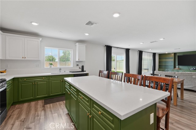 Detail Gallery Image 23 of 44 For 25467 Sedona Ln, Homeland,  CA 92548 - 5 Beds | 2/1 Baths