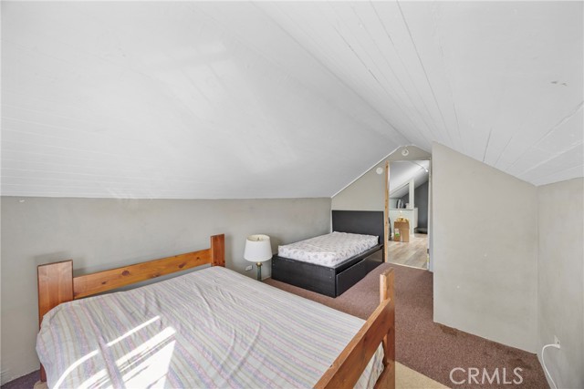 341 W 42nd St, Los Angeles CA: https://media.crmls.org/medias/a19a562a-f992-4269-9773-7b48190abbbb.jpg