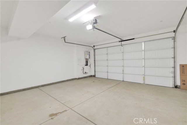 4009 E Coronado Privado, Ontario CA: https://media.crmls.org/medias/a19ab37e-e97f-4a5a-86c1-2c69ac9407d8.jpg