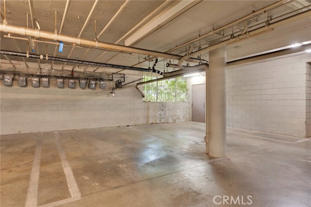 Detail Gallery Image 11 of 36 For 15215 Magnolia Bld #105,  Sherman Oaks,  CA 91403 - 2 Beds | 2 Baths