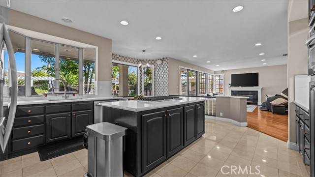 Image 21 of 62 For 2162 Euclid Avenue