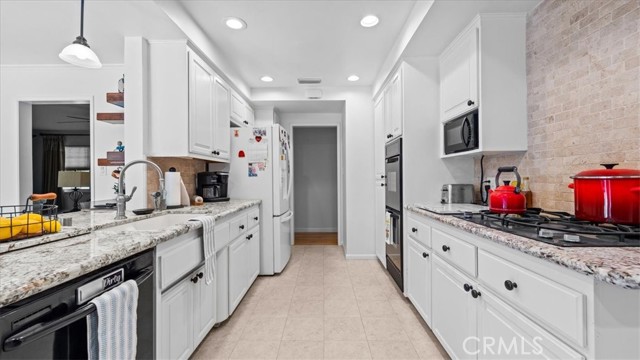 Detail Gallery Image 11 of 33 For 474 Georgia Ct, Claremont,  CA 91711 - 3 Beds | 2 Baths