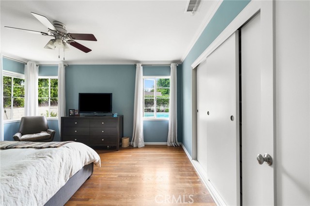 Detail Gallery Image 22 of 55 For 14060 Chandler Bld, Sherman Oaks,  CA 91401 - 3 Beds | 2 Baths