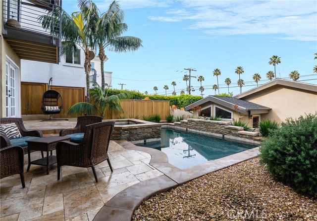 Is it 5 oclock... this inviting outdoor setting is calling your name!