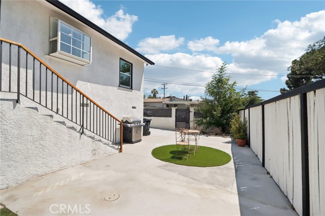 Detail Gallery Image 8 of 39 For 10337 Pinyon Ave, Tujunga,  CA 91042 - 3 Beds | 1 Baths