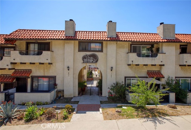 Detail Gallery Image 23 of 28 For 10141 Samoa Ave #25,  Tujunga,  CA 91042 - 2 Beds | 3 Baths